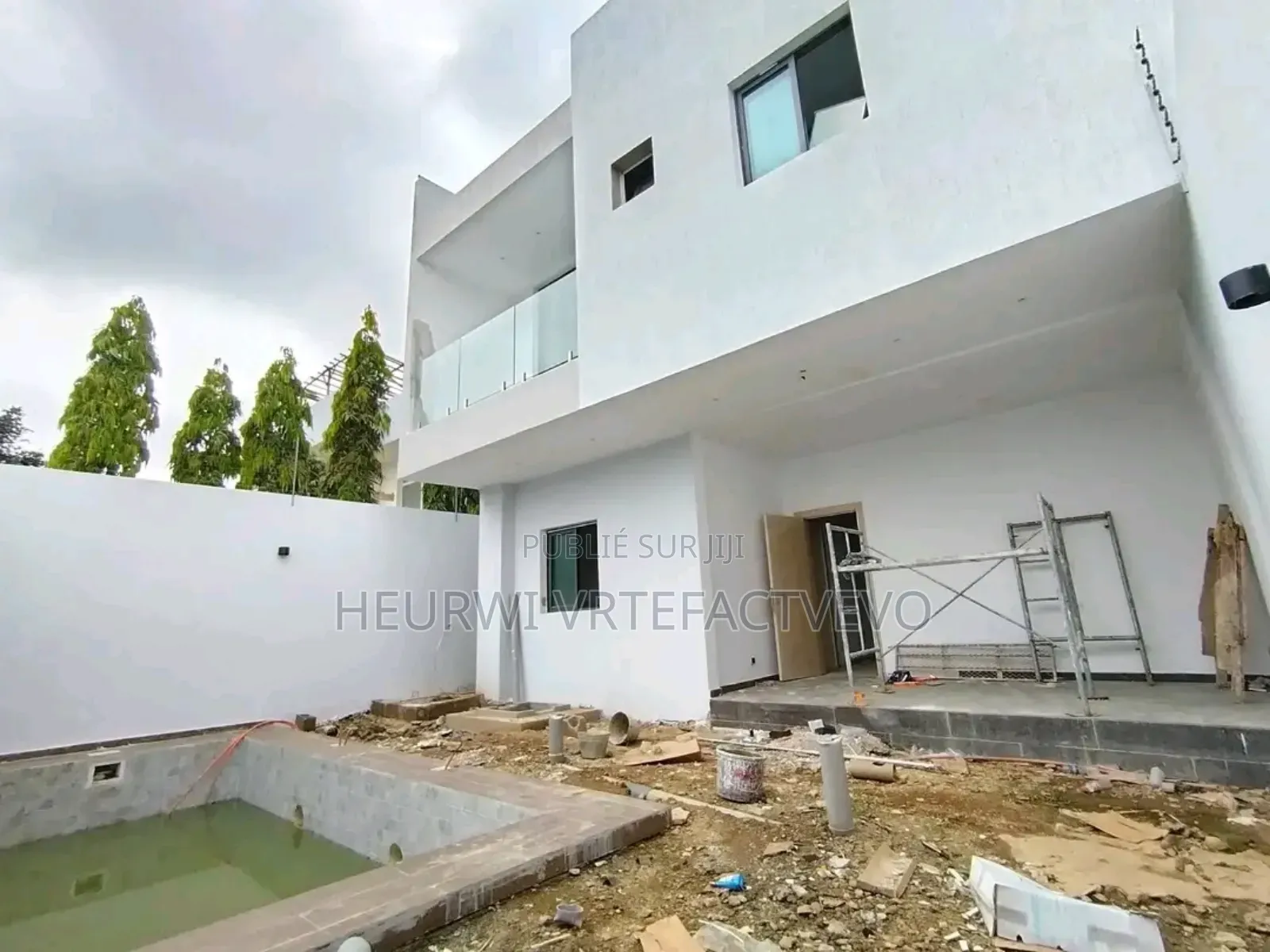 2chbre Villa dans Djorobite, Cocody à Vendre