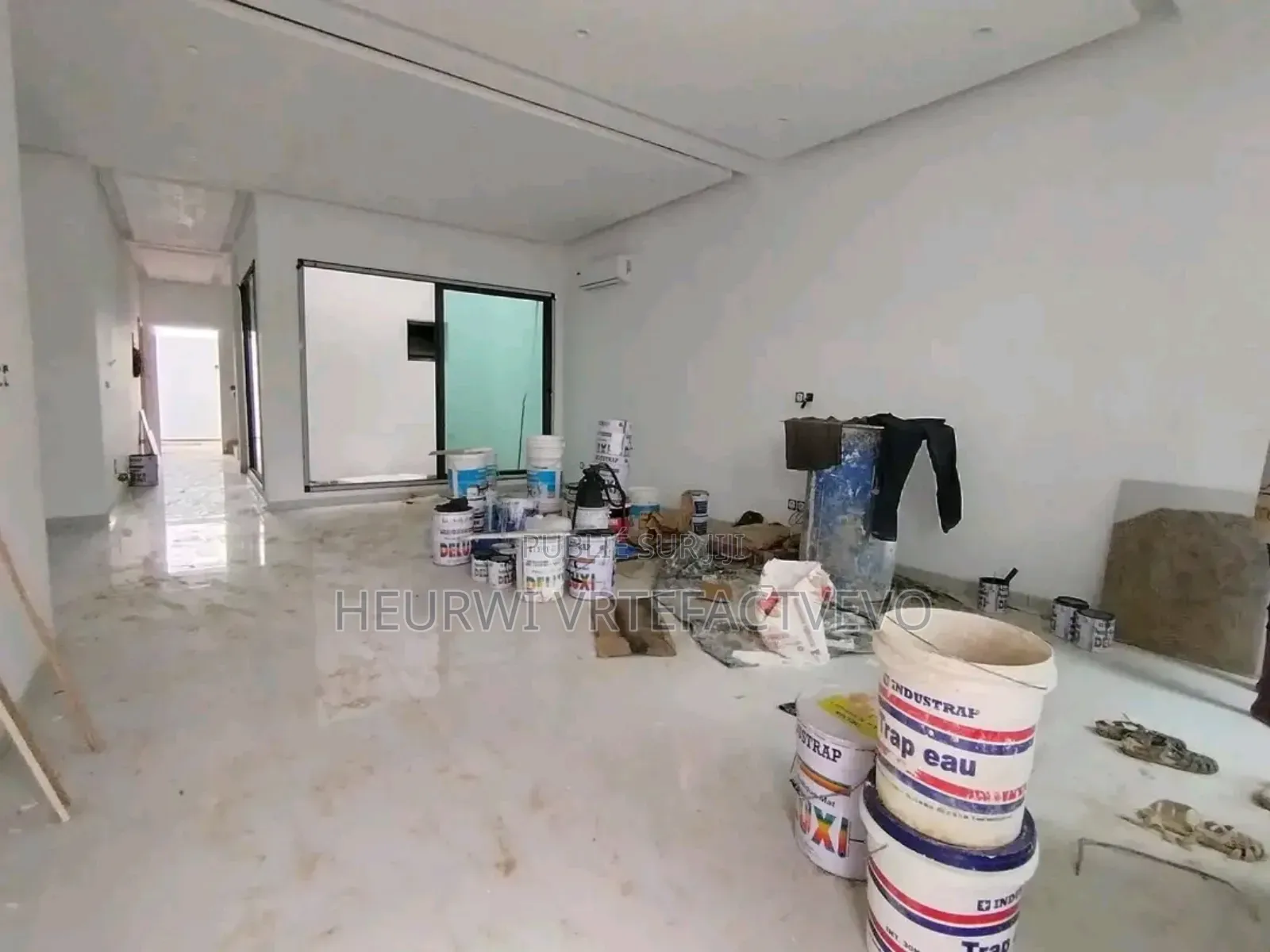 2chbre Villa dans Djorobite, Cocody à Vendre