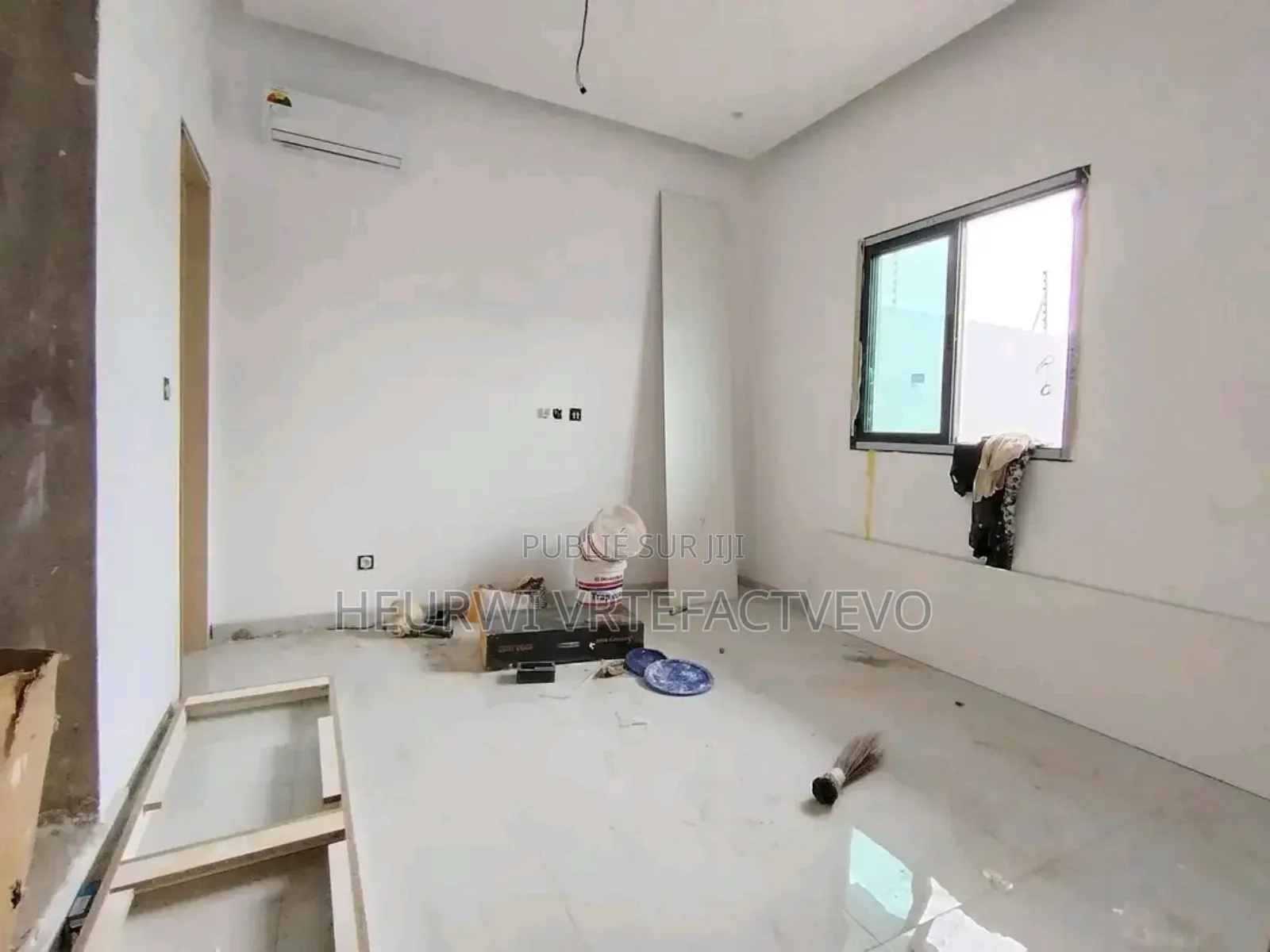 2chbre Villa dans Djorobite, Cocody à Vendre