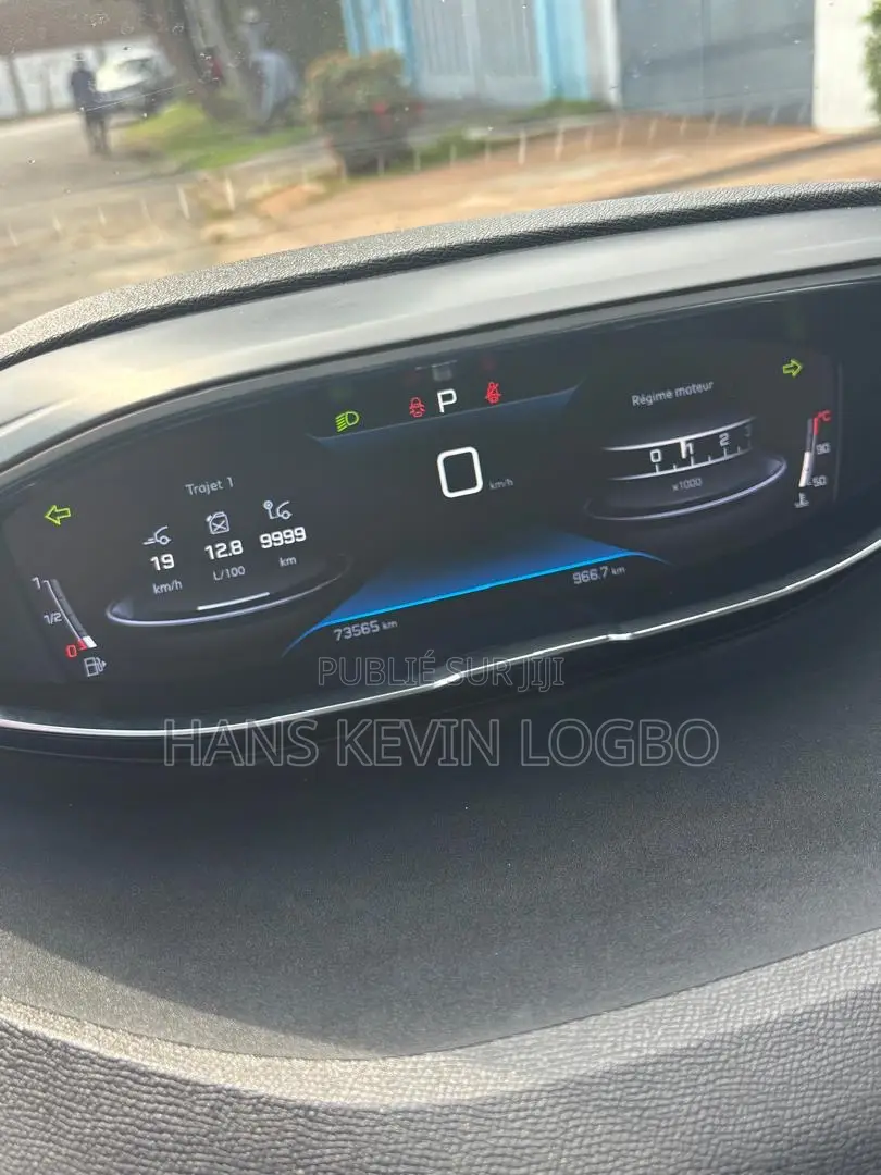 Peugeot 3008 2021 Rouge