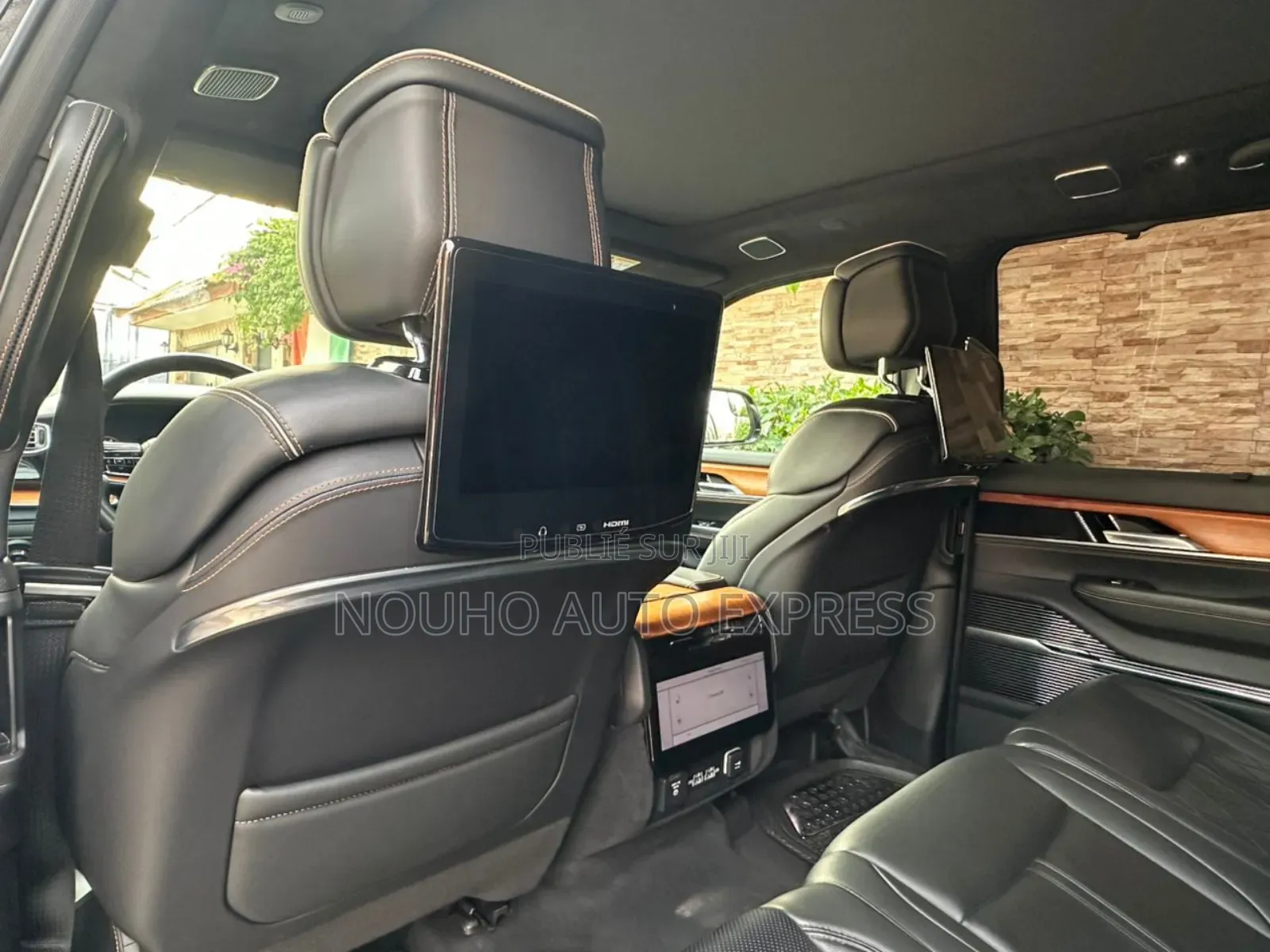 Jeep Wagoneer 2024 Black