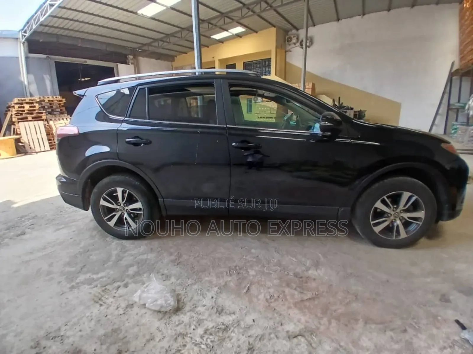 Toyota RAV4 2016 Black