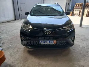 Toyota RAV4 2016 Black