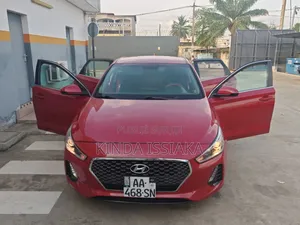 Hyundai Elantra 2020 Rouge