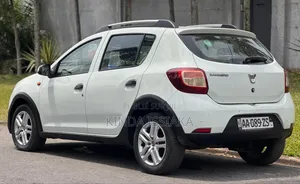 Renault Sandero 2016 Blanc cassé