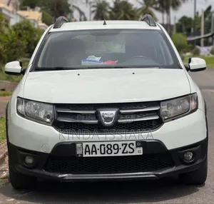 Renault Sandero 2016 Blanc cassé