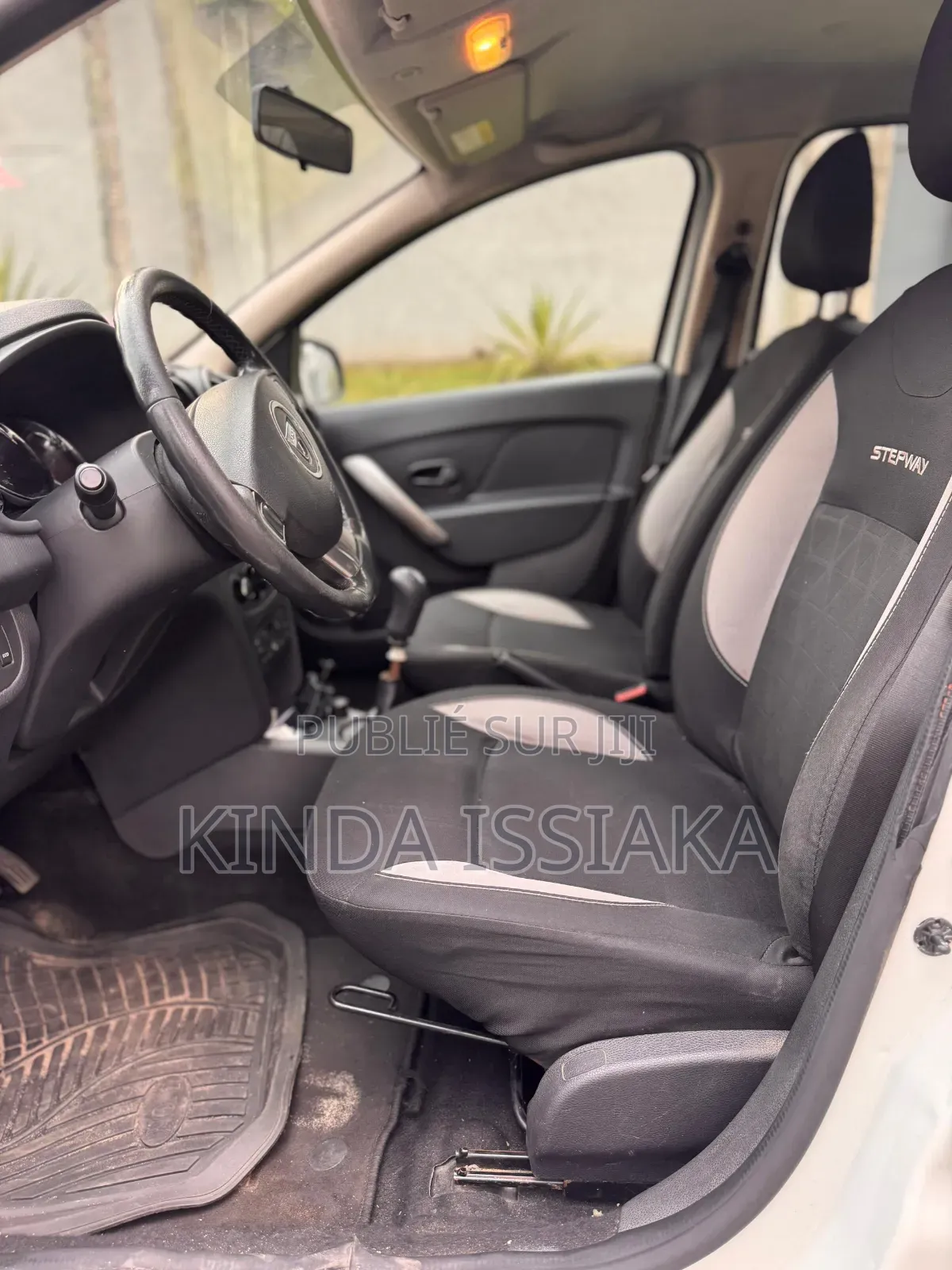 Renault Sandero 2016 Blanc cassé