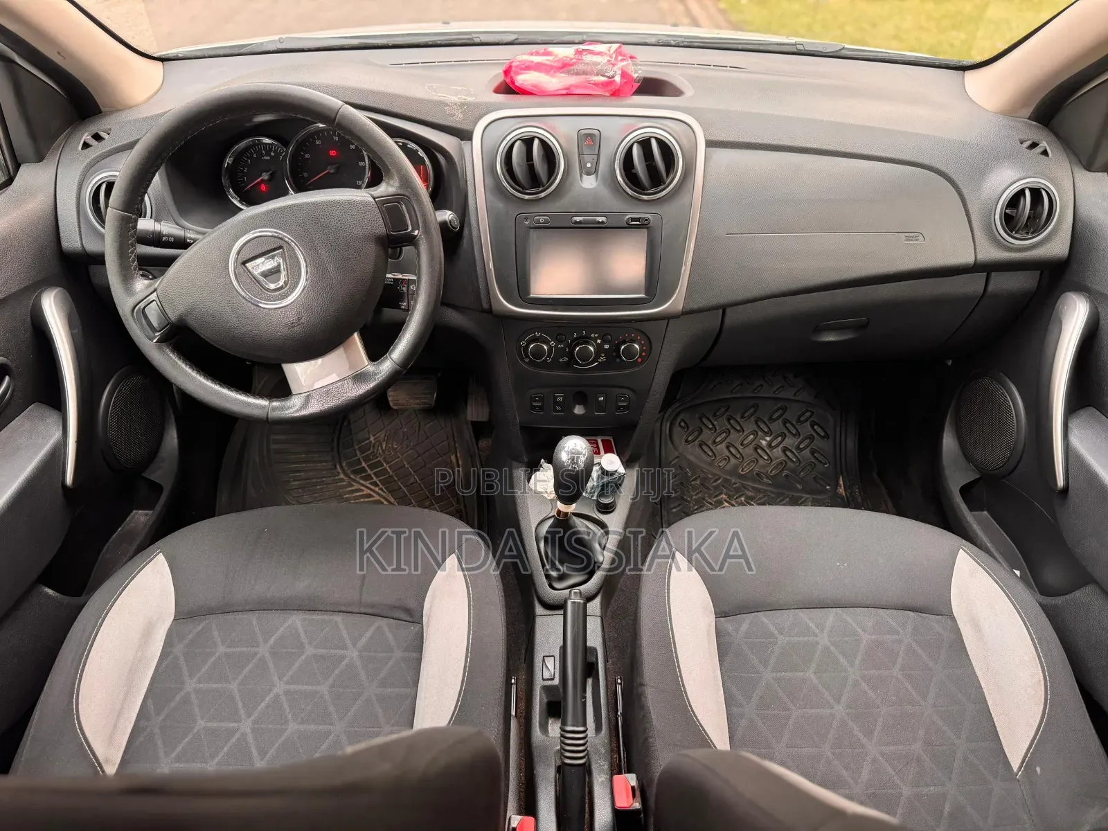 Renault Sandero 2016 Blanc cassé