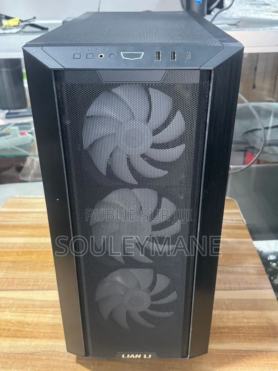Nouveau MSI Aegis RS 11td-203 32GB Intel Core I5 SSD 1T