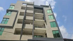 Furnished 2chbre Appartement dans Ismaël Coulibaly, Cocody à Vendre