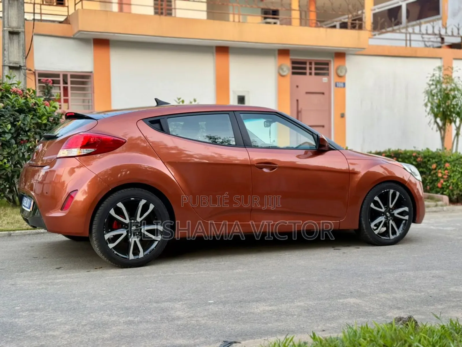 Hyundai Veloster RE:FLEX 3dr Hatchback w/Black Interior (1.6L 4cyl 6AM)