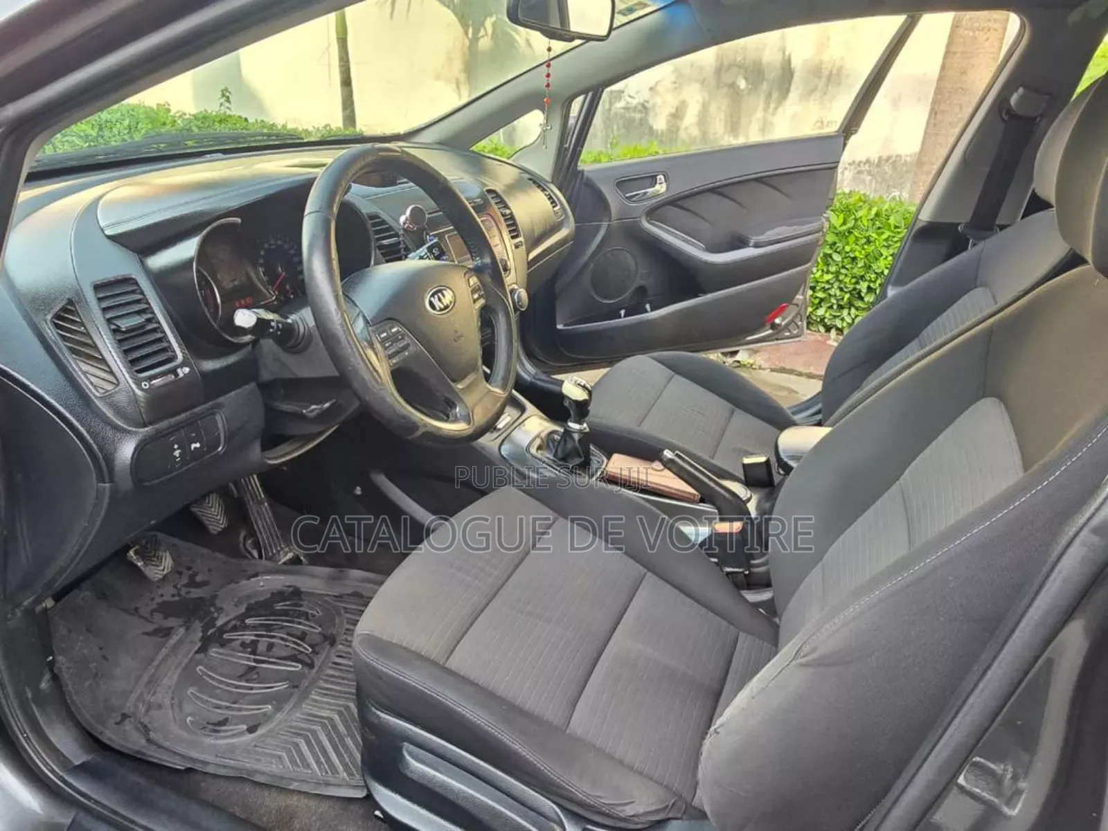 Kia Cerato 2021 Marron