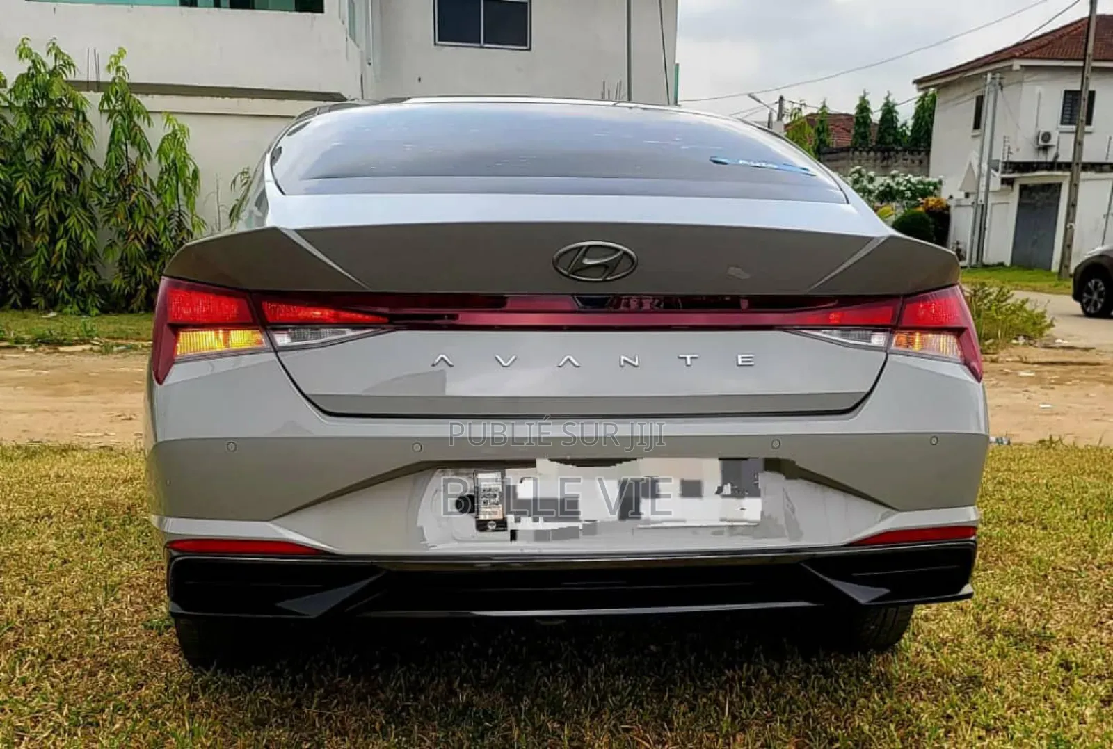 Hyundai Avante 2022 Noir