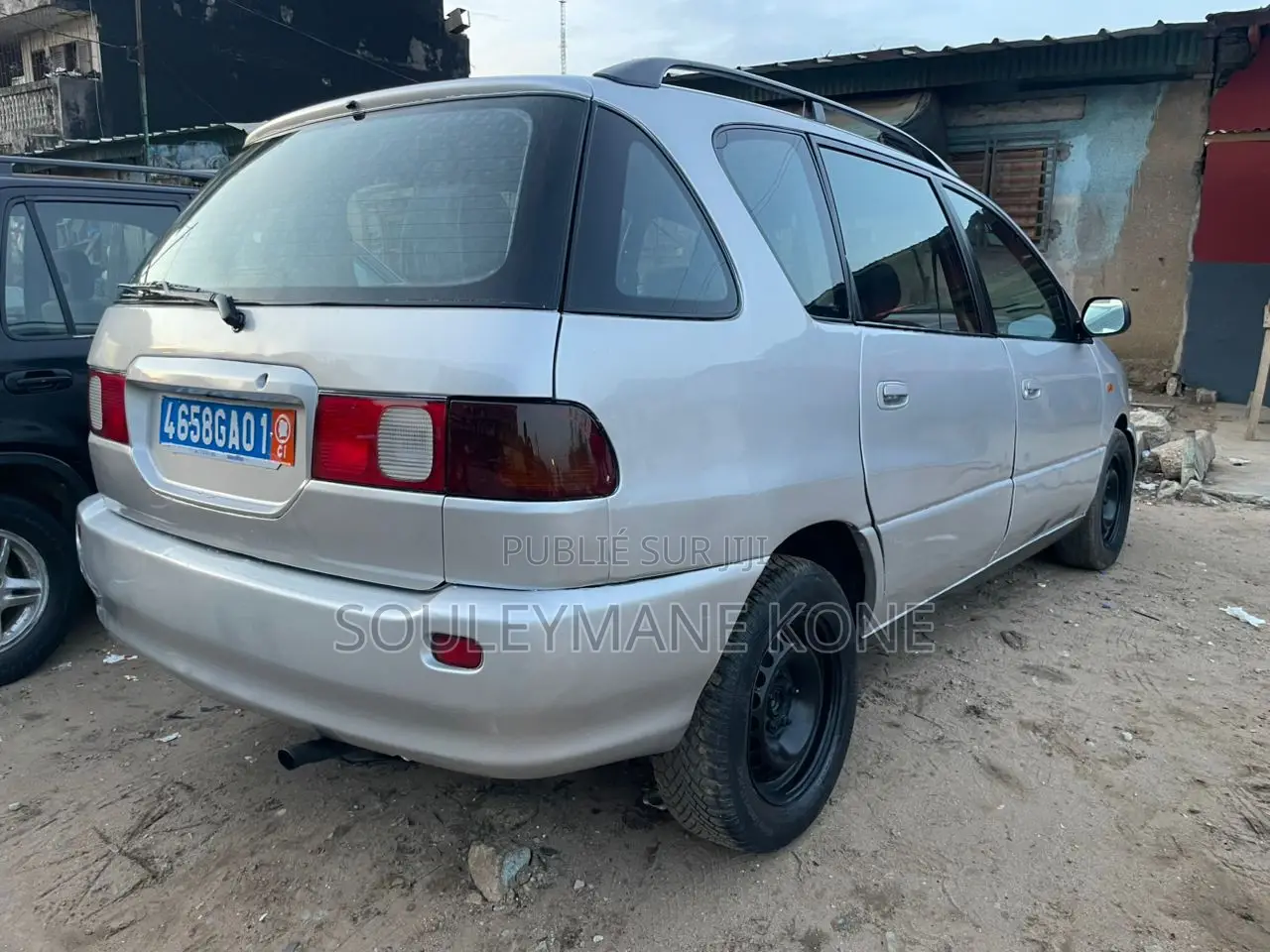 Toyota Picnic 2.0 FWD 2004 Gris