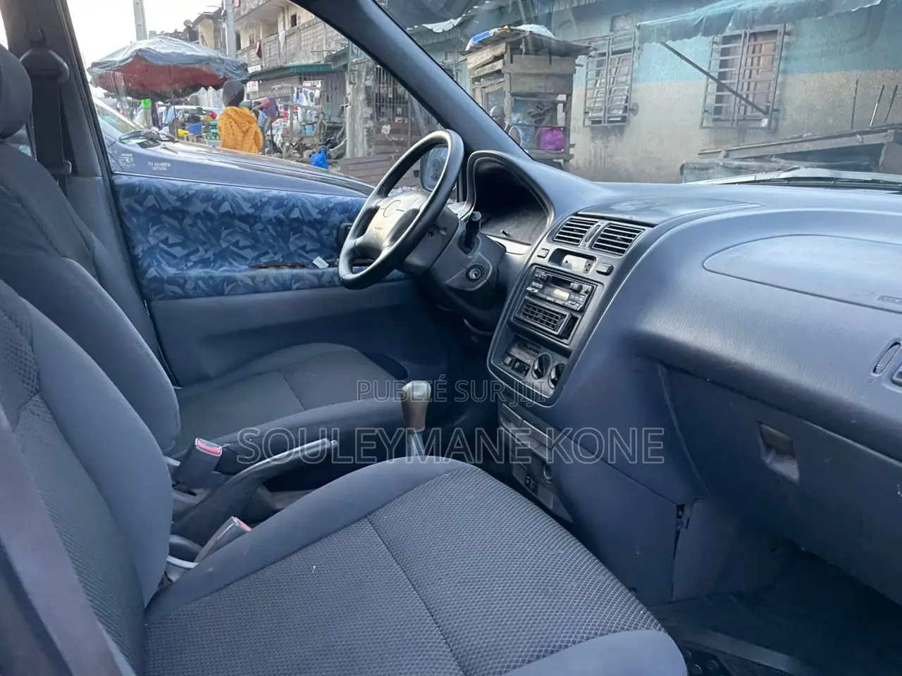 Toyota Picnic 2.0 FWD 2004 Gris