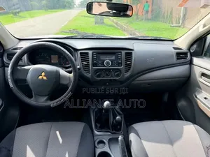 Mitsubishi L200 2018 Blanc