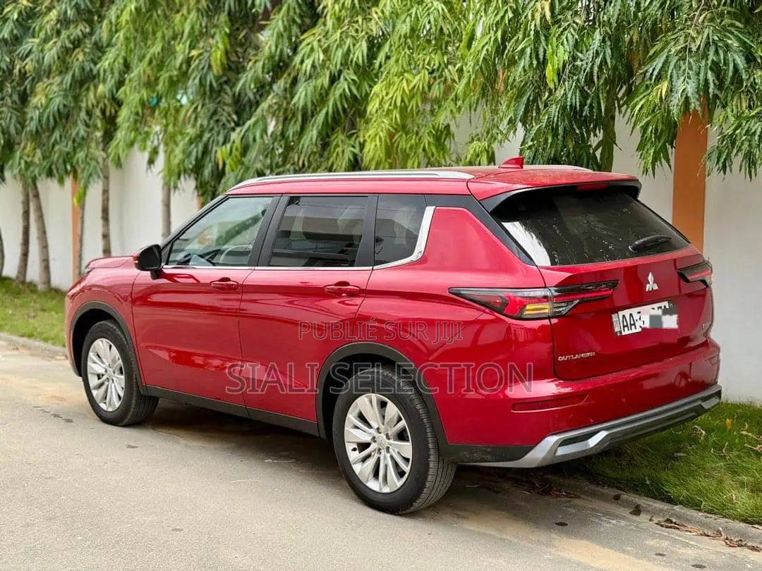 Mitsubishi Outlander 2026 Rouge