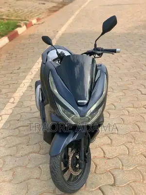 Nouveau Autre 2020 Noir