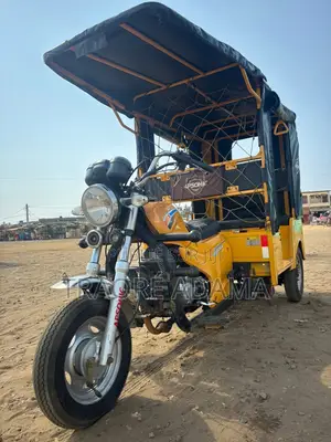 Nouveau Autre 2020 Jaune