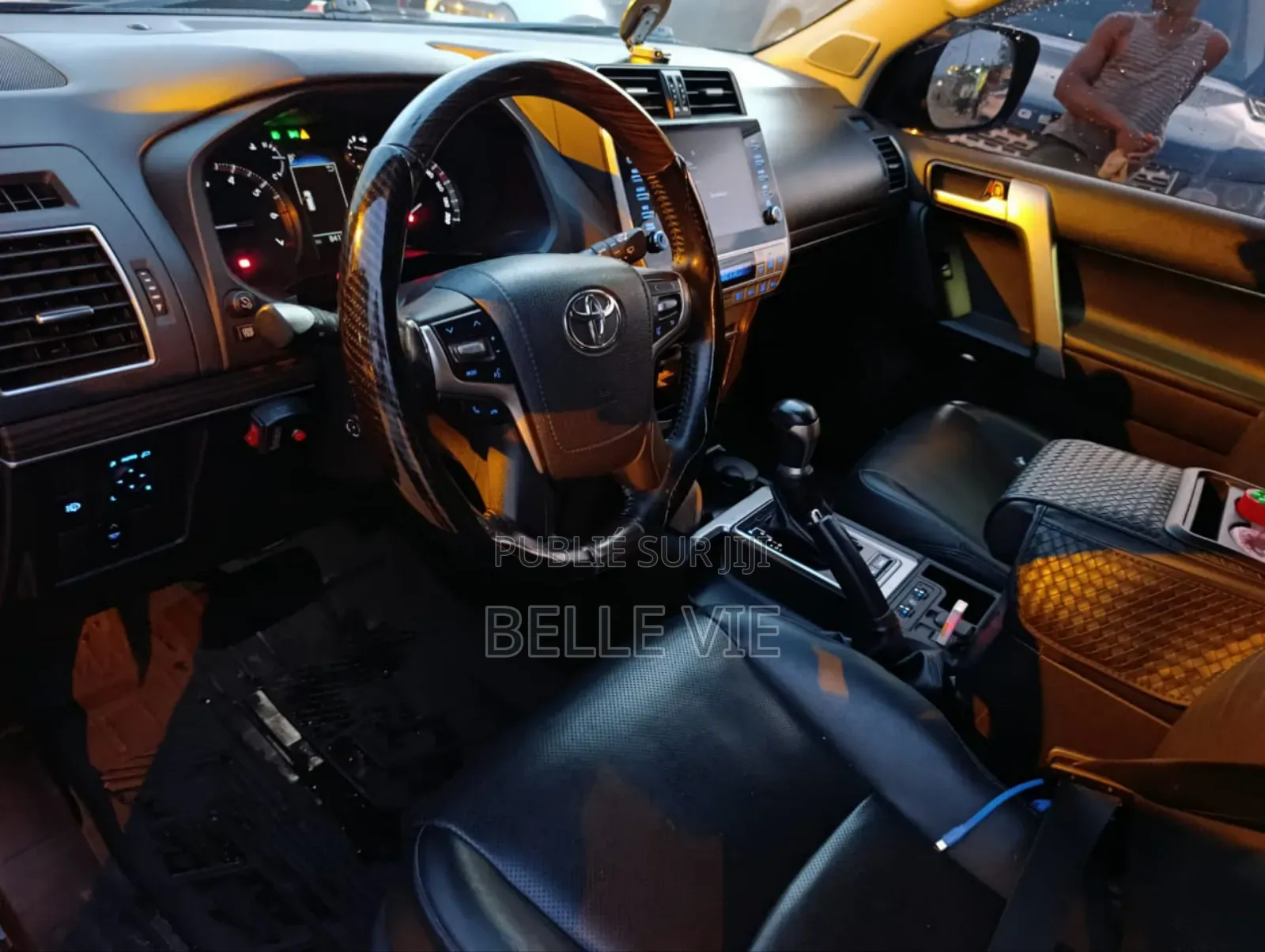 Toyota Land Cruiser 2022 Noir