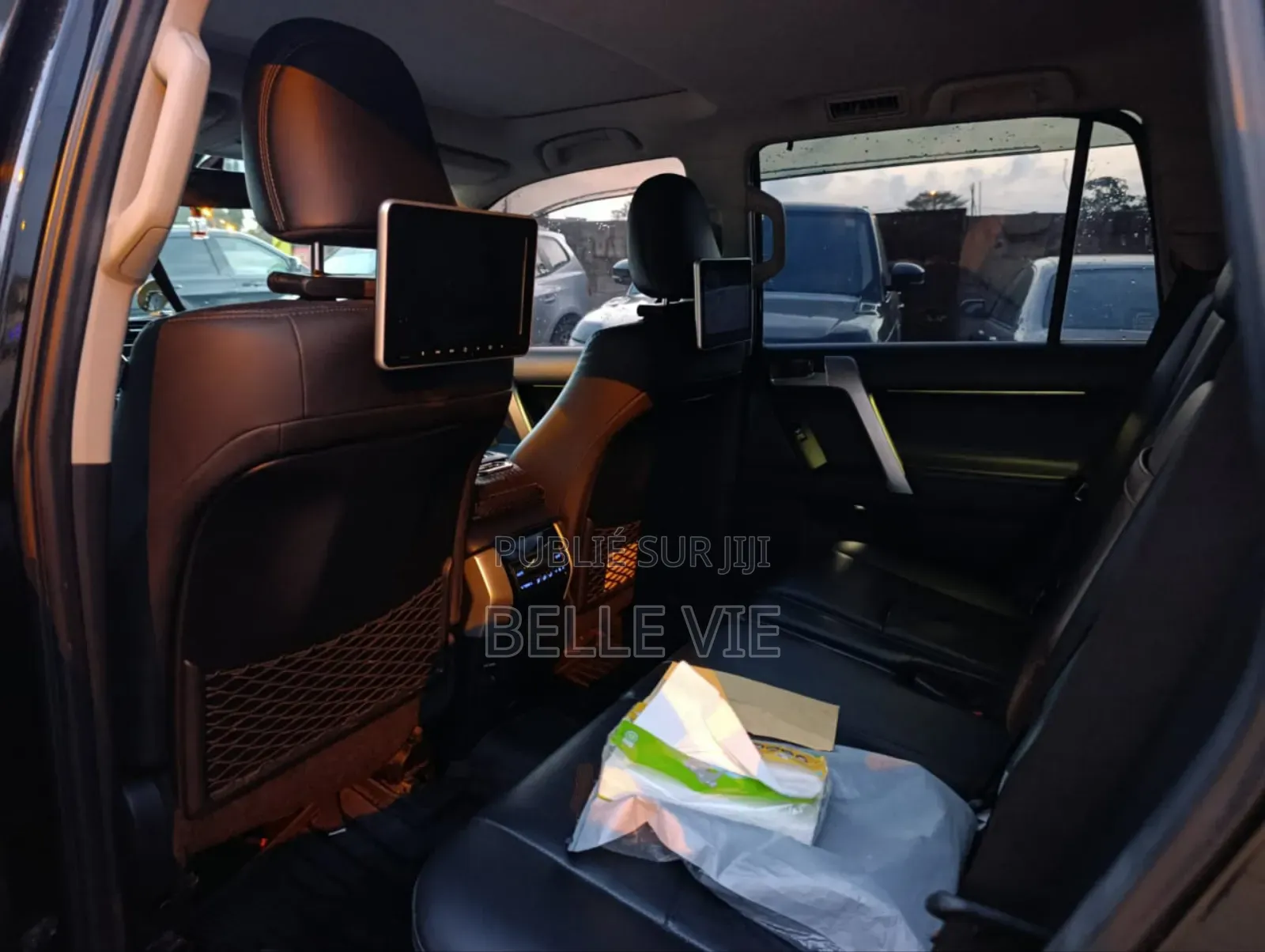 Toyota Land Cruiser 2022 Noir