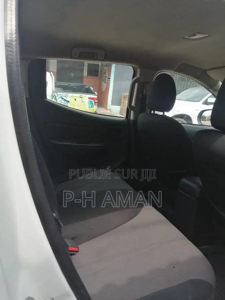Mitsubishi L200 Club Cab 2.2 4WD 2020 Blanc