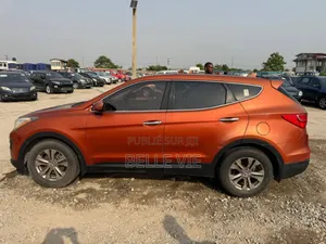 Hyundai Santa Fe 2013 Orange