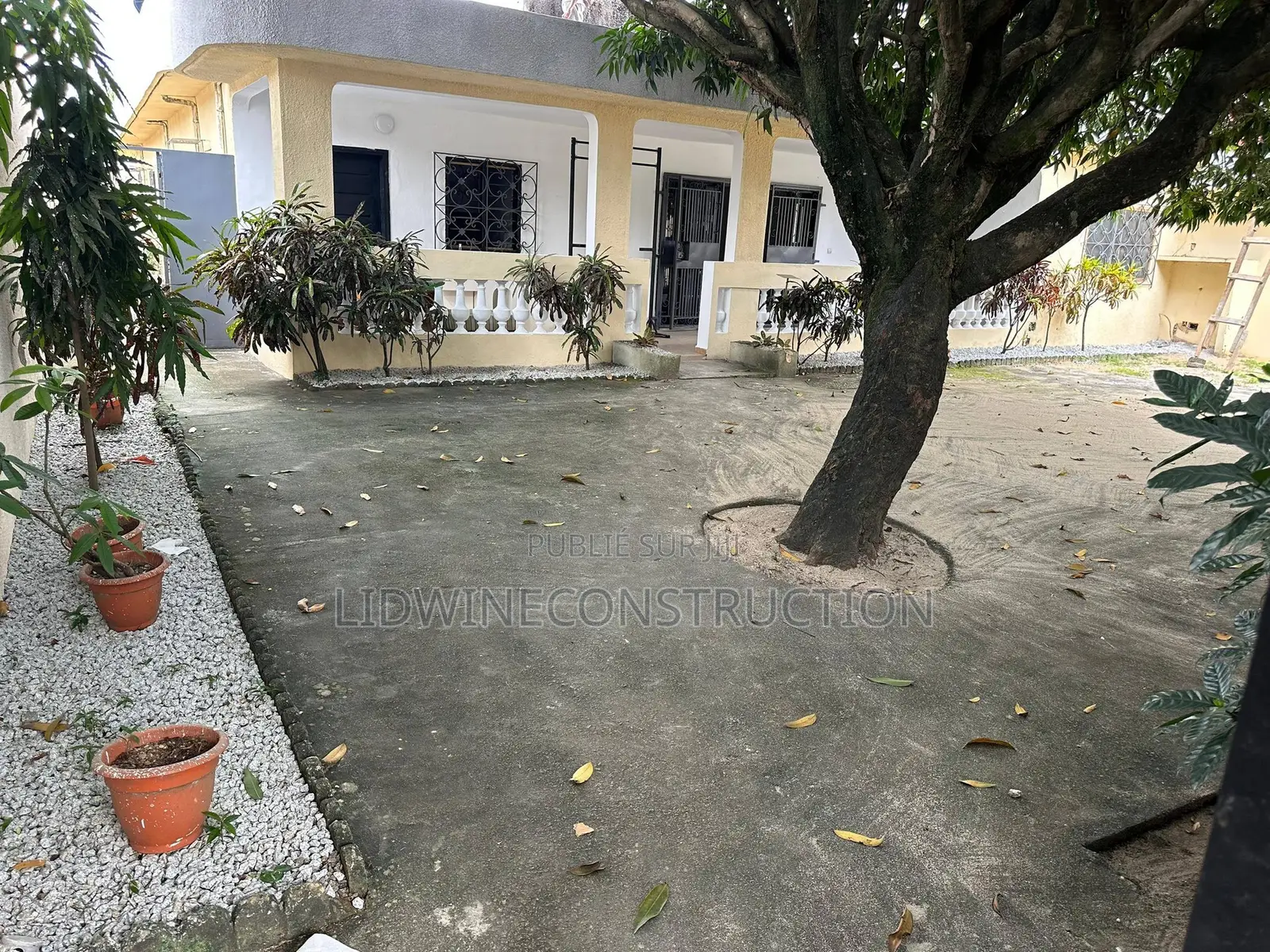 6chbre Villa dans Cocody à Louer