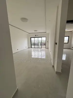 3chbre Appartement dans Cocody à Louer