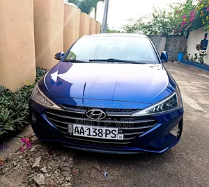 Hyundai Elantra 2020 Bleu