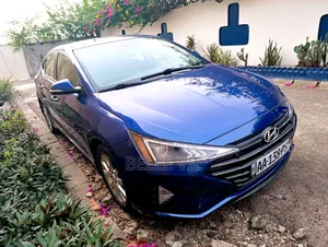 Hyundai Elantra 2020 Bleu