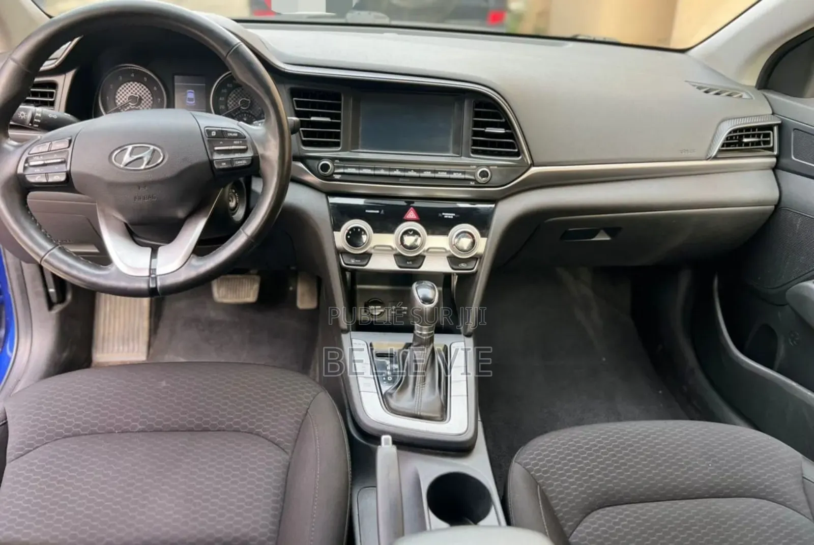 Hyundai Elantra 2020 Bleu