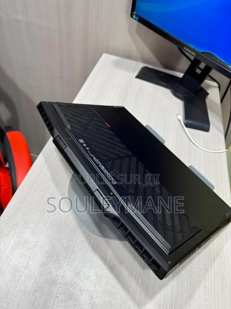 Ordinateur Portable HP Omen 15 16GB Intel Core I7 SSD 1T