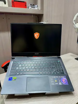 Ordinateur Portable MSI Cyborg 15 16GB Intel Core I7 SSD 1T