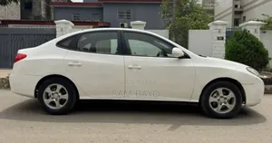 Hyundai Elantra 2011 Blanc