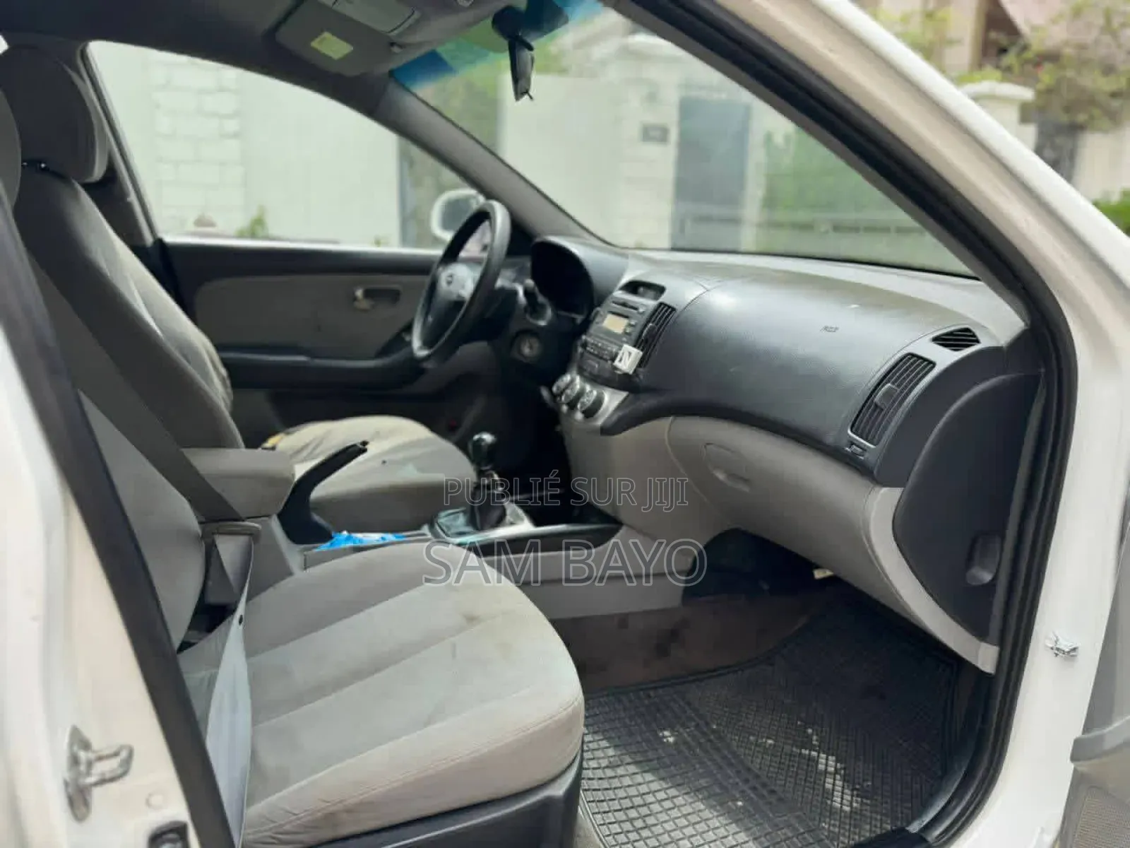 Hyundai Elantra 2011 Blanc