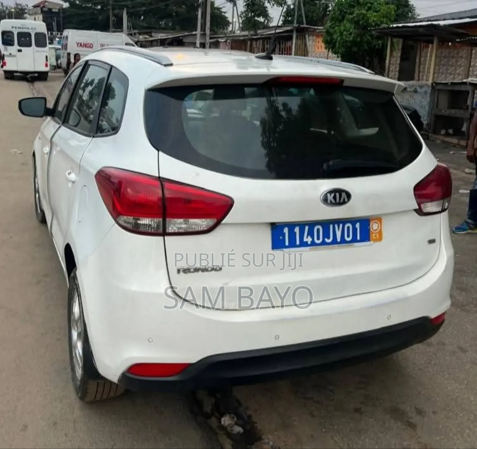 Kia Rondo 2014 Blanc