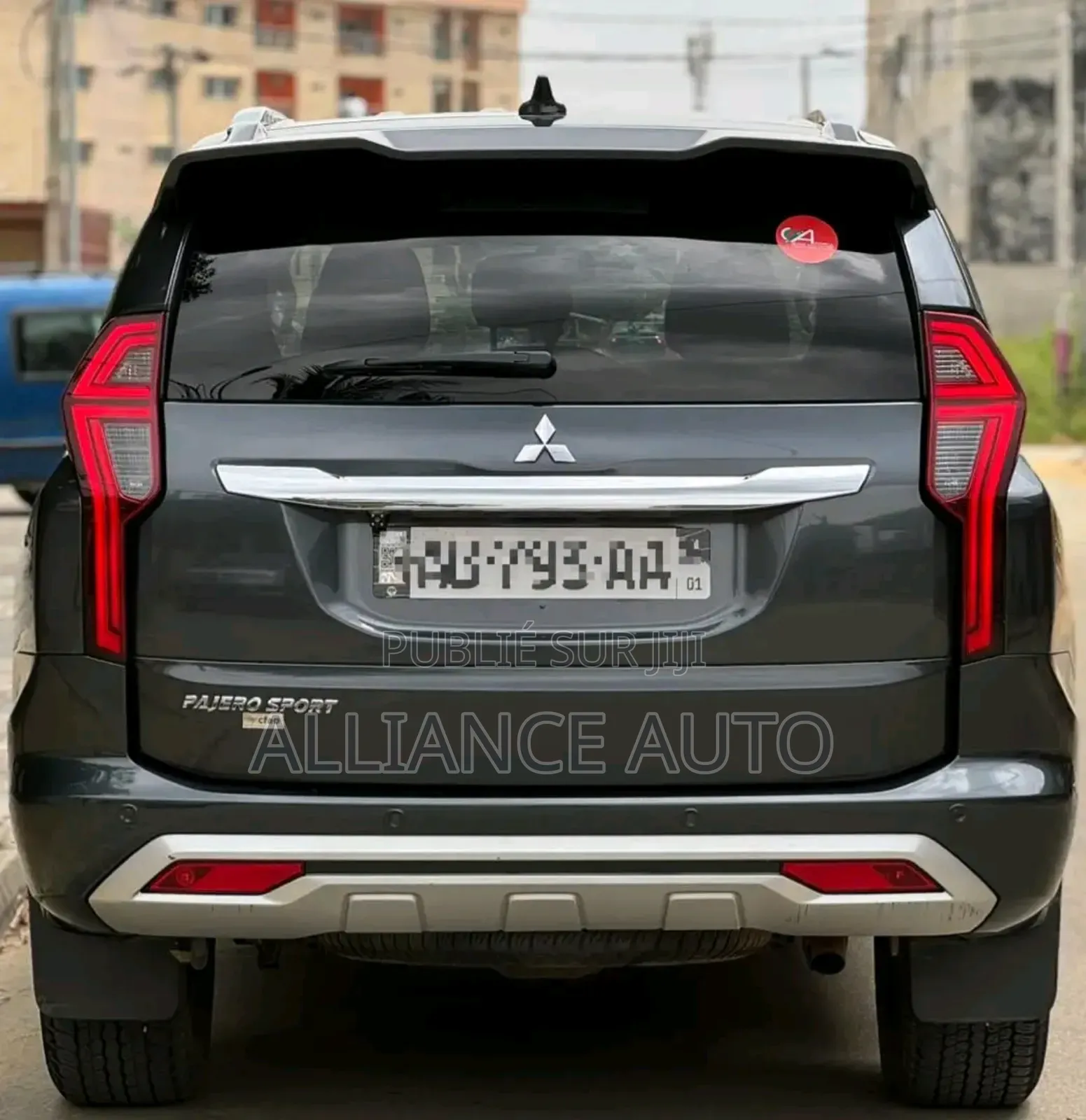 Mitsubishi Pajero Sport 2023 Noir