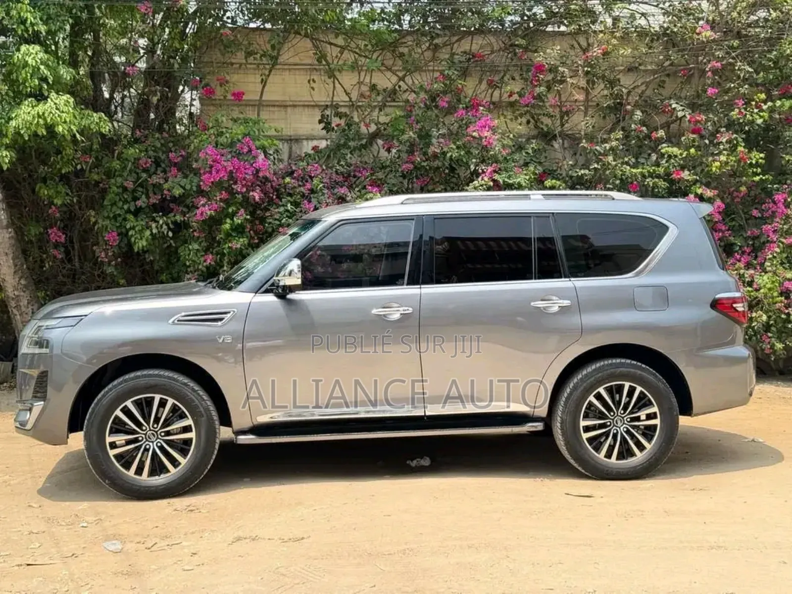 Nissan Patrol 2023 Gris