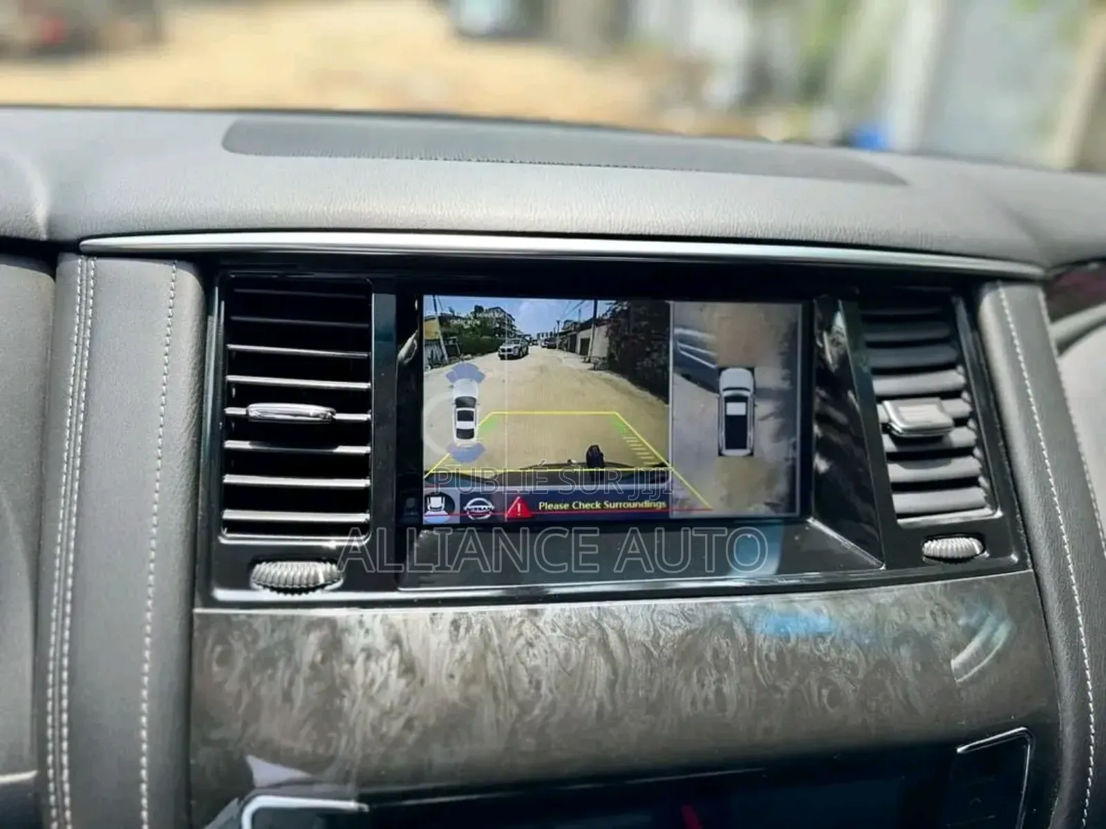 Nissan Patrol 2023 Gris