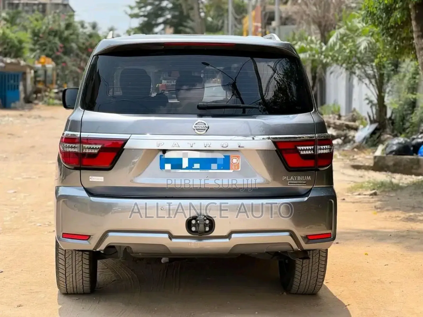Nissan Patrol 2023 Gris