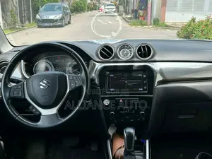 Suzuki Vitara 2021 Bleu