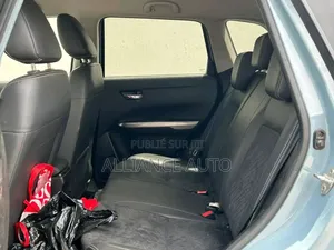 Suzuki Vitara 2021 Bleu