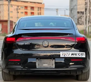 Mercedes-Benz EQE 2024 Noir