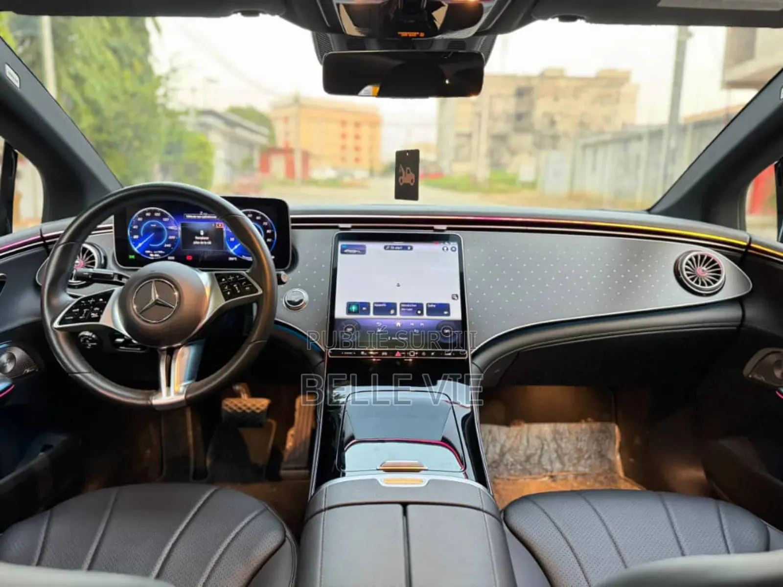 Mercedes-Benz EQE 2024 Noir