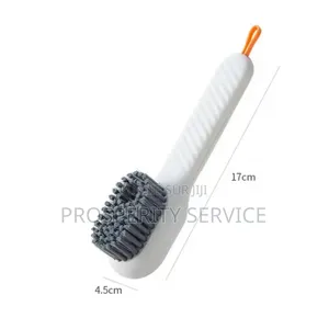 Brosse De Nettoyage Avec. Distributeur De Savon