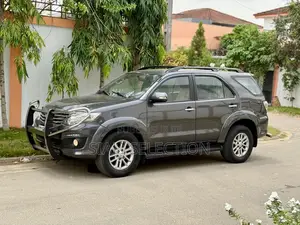 Toyota Fortuner 2018 Autre