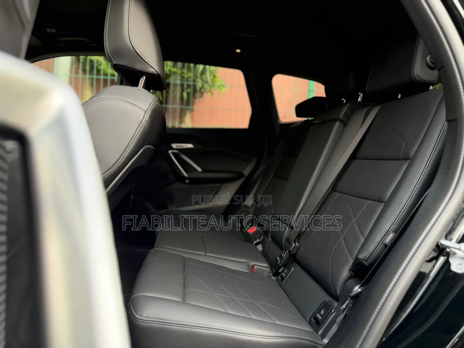 BMW X1 xDrive28i AWD 2026 Noir Mat