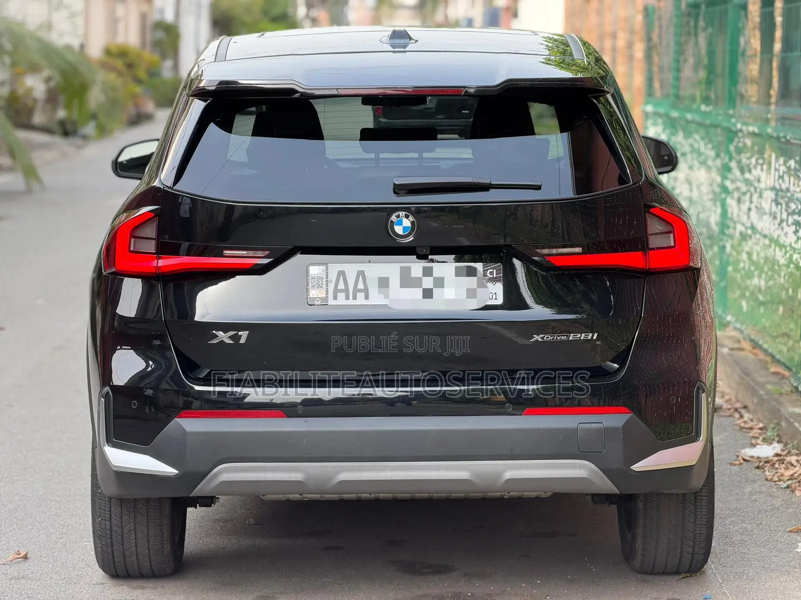 BMW X1 xDrive28i AWD 2026 Noir Mat