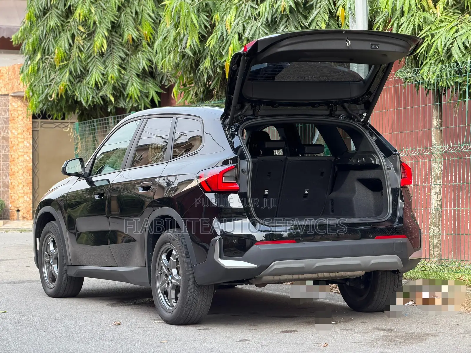 BMW X1 xDrive28i AWD 2026 Noir Mat